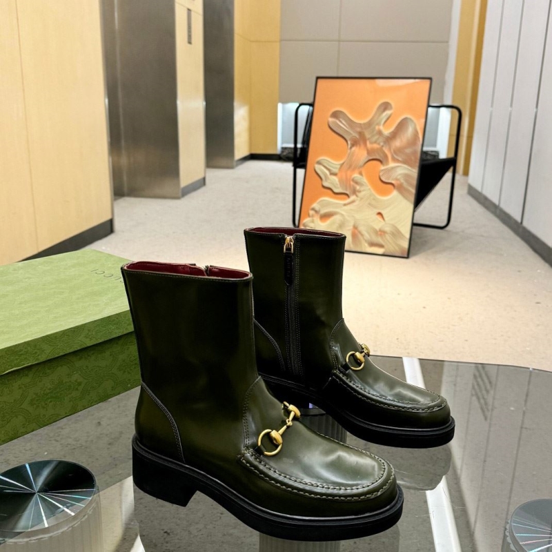G*u*i boots